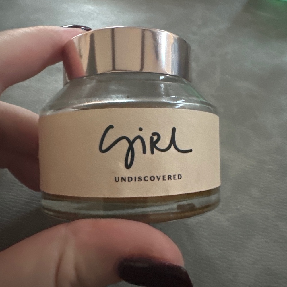 Girl undiscovered